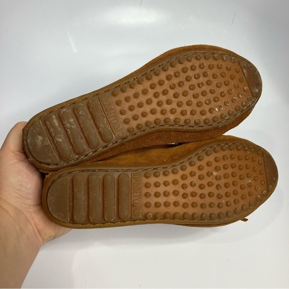 Minnetonka Kitty suede moccasins size 6 - Picture 10 of 10